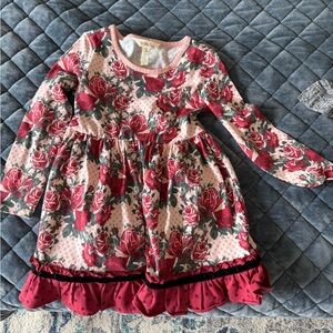 Floral Long Sleeve Dress with Ruffle Hem girls size 4 dress. Worn once.